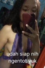 Della Dientot Pakai Baju Sexy Biru 17 Menit